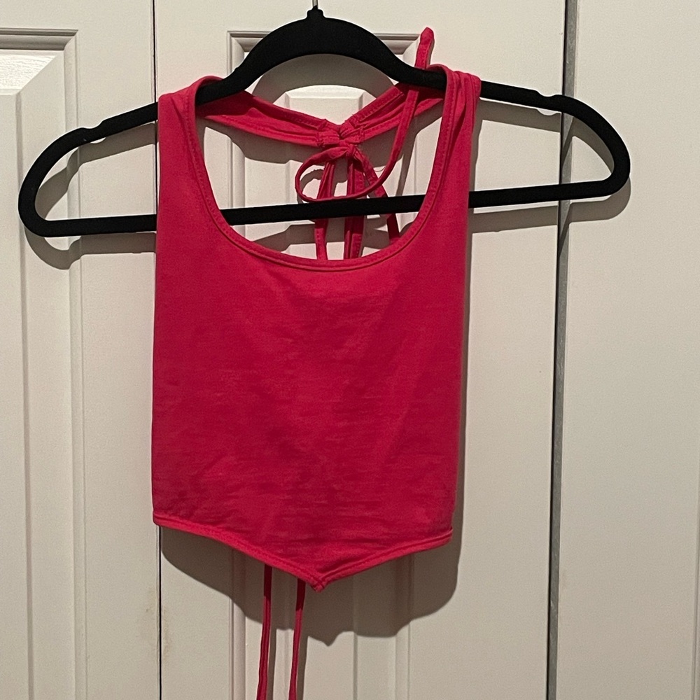 SHEIN: Top